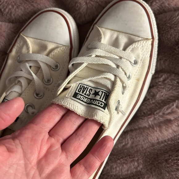 Converse Cream Canvas Low Tops 8 - Picture 4 of 11